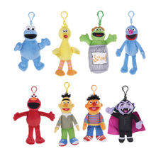 Load image into Gallery viewer, Sesame Street Plush Bag Clips Set of 8 – Elmo, Cookie, Big Bird, Grover & Friends 10cm