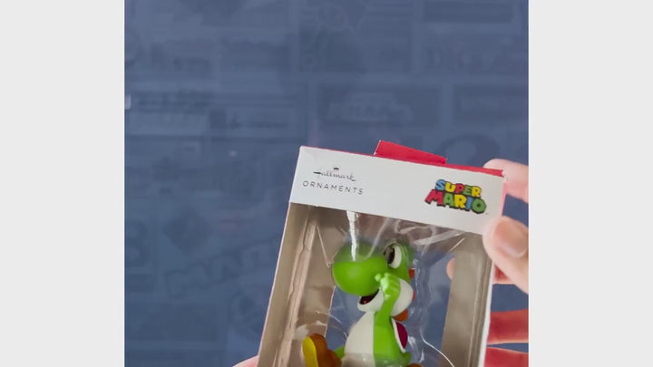 Nintendo Super Mario Yoshi Ornament Unboxing Video