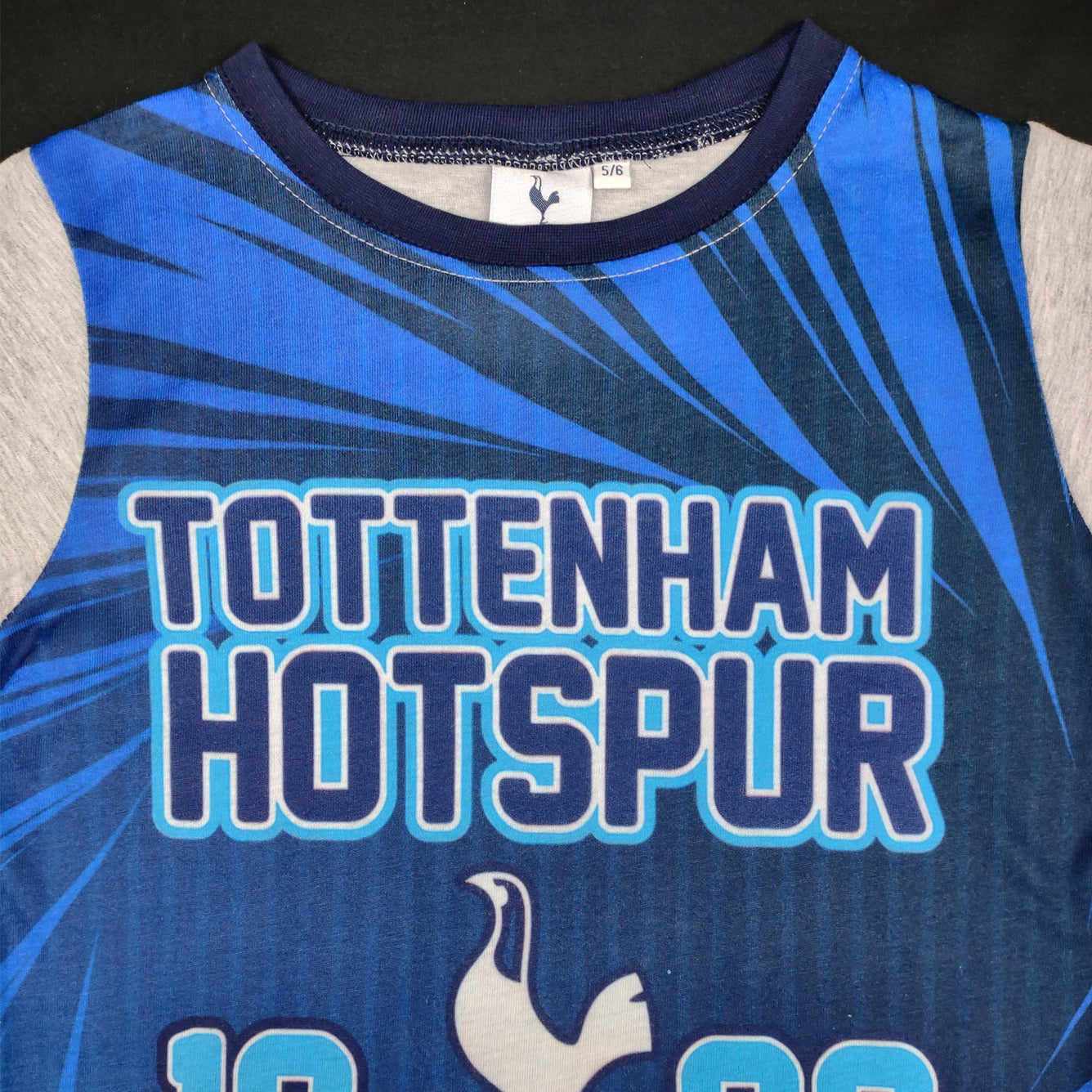 Kids Tottenham Hotspur Long Sleeve Pyjamas Set Top Detail