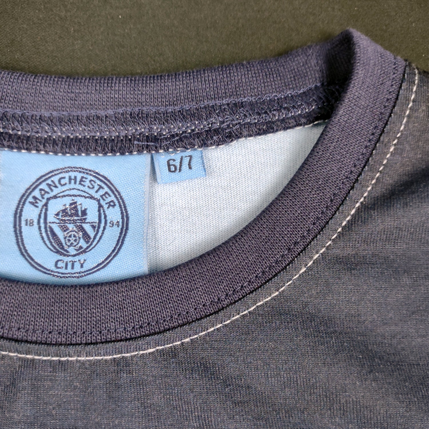 Manchester City Long Sleeve Pyjamas Set Neck Detail